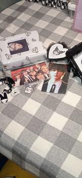 Product Review of Darkblood weverse Official cards from h**e 1