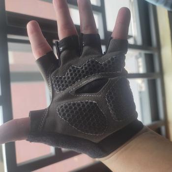 Product Review of Găng tay Huwai silicon bọc nửa ngón sử dụng đi xe đạp, tập Gym  chống trượt / tập thể thao dành cho nam-nữ Bao Tay Cao Su Chống Trơn from T**e 1