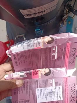 Product Review of Kem Dưỡng Da Ban Ngày Ponds White Beauty- Women Nữ Skincare Làm Đẹp Da Dưỡng Ẩm Da from y** y** 2