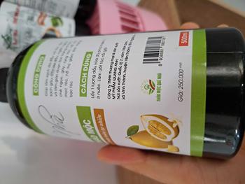 Product Review of HÀNG TẶNG Dầu gội Quê Nhà  500ml chống gàu, kiểm soát dầu, bảo vệ màu và dưỡng tóc - tặng 2 tinh chất from T**t N**g 3