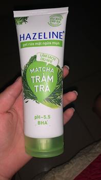 Product Review of Sữa Rửa Mặt Hazeline Nghệ Hoa Cúc | Tràm Trà Rau Má | Yến Mạch Dâu Tằm - Tuýp 100G from d**c 0