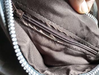 Product Review of Akaci store | KARLA Tas Tangan Wanita Tas Selempang Wanita Terbaru 09-8111 from h**3 2