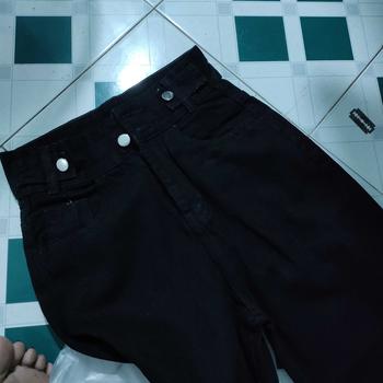 Product Review of Quần jean baggy 2 cúc mix đai cạp cao tôn eo from N**🌻 0