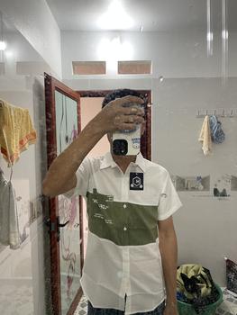 Product Review of Áo sơ mi nay tay ngắn vải Đũi phối chữ thêu nổi mặt thoáng mát Nam Menswear from p**H c** 0