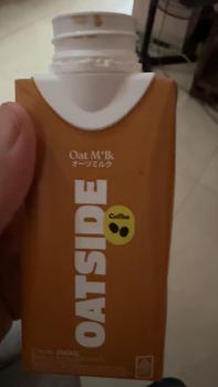 Product Review of OATSIDE Mix Cap Oat Milk Barista Blend Chocolate Coffee 200ml (6pcs) (Kemasan Tutup Botol) | Susu Oat Barista Blend Cokelat Kopi from D**k 0