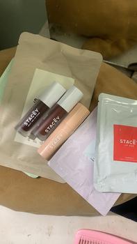 Product Review of Stacey Healthy Pout Lip Serum - Make Up Lip Serum Korea Vitamin Bibir from n**n 0