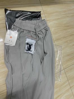 Product Review of Quần gió siêu xinh chất gió hàn (#551) Nữ Women Ong Pants Đen Pants Đen from B**h L**n 1