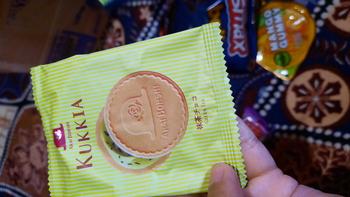 Product Review of snack import from n**a u**🍒 2