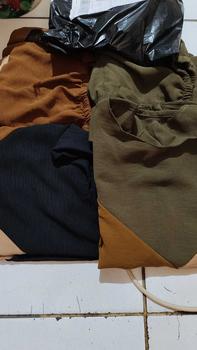 Product Review of db - AURA baju setelan muslim wanita kekinian korean style remaja dewasa crinkle airflow celana panjang atasan 3/4 terbaru 2025 baju set santai Kulot Casual from T**h 1