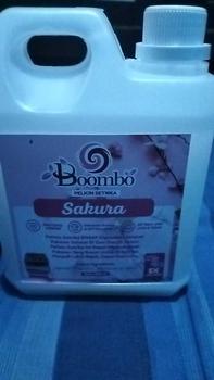 Product Review of Pelicin setrika Parfum Laundry Pewangi Pakaian 1 Liter Anti bakteri from R**o A**a 3