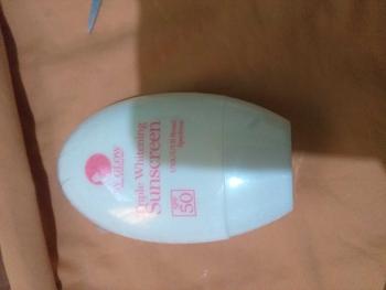 Product Review of SY Glow Triple Whitening Sunscreen (SPF 50) from m**y 2