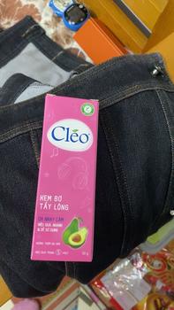 Product Review of Kem Bơ Tẩy Lông Cléo Cho Da Nhạy Cảm Avocado Hair Removal Cream Sensitive Skin 50g from P**m T**g 0