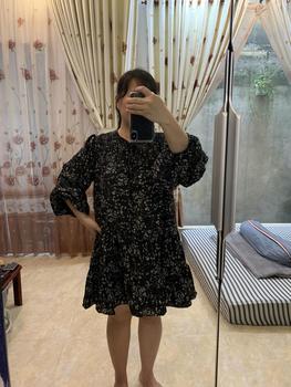 Product Review of Váy babydoll hoa nhí đen siêu vintage dài tay nàng thơ- Uly Dress from H**h N** 1**7 1