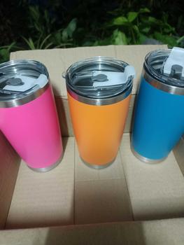 Product Review of 【พร้อมส่ง】แก้วสแตนเลส แก้วเก็บความเย็น 20 OZ แก้วเยติแท้ แก้วเยติ แก้วน้ําเก็บความเย็น แก้ว แก้วน้ําเยติ แก้วเยติเก็บความเย็น BZ-2030 from L**a R**n 2