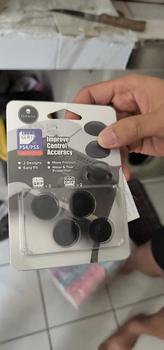 Product Review of Skull & Co. Convex Thumb Grip Set for PS5 / PS4 / Nintendo Switch Pro Controllers (4pcs) from A**r 0