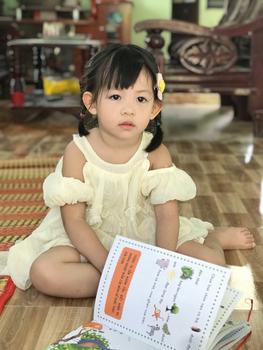Product Review of Váy bé gái / Váy tơ nhăn bồng bềnh from K** T**n 2