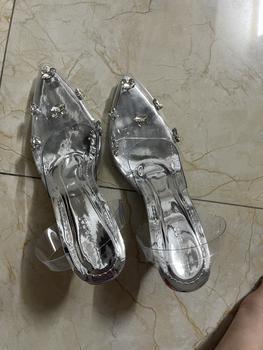 Product Review of Giày cao gót nữ sang chảnh mũi nhọn, cao gót quai trong đính đá Ngọc trinh mã c66 from d**. 0