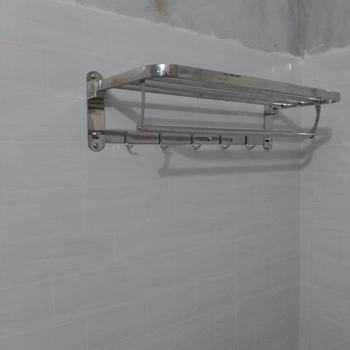 Product Review of Giá treo khăn nhà tắm INOX 304 KNUS, Thanh hộp day 10 li, Không gỉ sắt, sáng bóng, dễ vệ sinh thanh  sắt from V** D** C**g 0