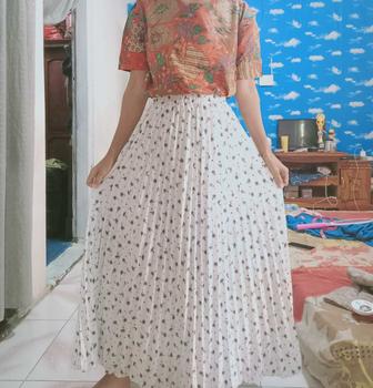 Product Review of Skirt Plisket Bunga Wanita Korea / Ro Bawahan k Hyget Premium Allsize Dewasa A-Line Fit Motif from D**T 3** 0