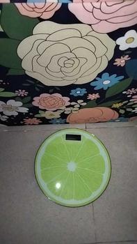 Product Review of [COD] TIMBANGAN DIGITAL BADAN MOTIF BUAH BULAT 28CM TM-28-88 from Y**y ** 0