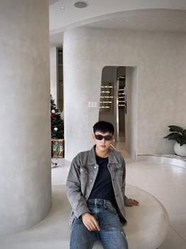 Product Review of FABULOUS Set Denim Gồm Áo Khoác Jean Form Unisex Và Quần Ống Rộng , Màu Đen/ Xám Cement Menswear Ong Có Túi from C**n ** 0
