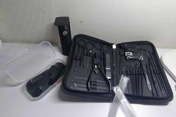 Product Review of Manicure Set 32 in 1 Alat perawatan kuku 1 Set isi 32pcs Set Manikur Perawatan Kuku gunting nail tangan Kotoran Mempercantik from W**a H**a 0
