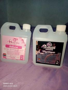 Product Review of Pelicin setrika Parfum Laundry Pewangi Pakaian 1 Liter Anti bakteri from @** A**h 0