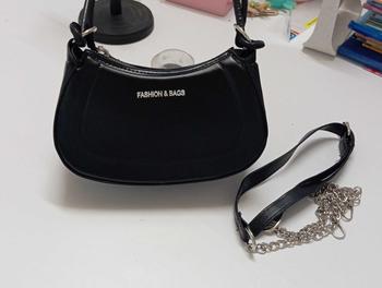 Product Review of Túi Xách Nữ Cầm Tay Đeo Chéo Quai Tròn Dáng Bầu Sang Chảnh PK 628 Bag Da from h**? 1