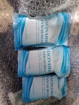Product Review of 『BUY 1 TAKE 2』NIACINAMIDE TAWAS SOAP WITH FREE MESH 100g from J**n L**a 0