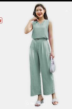 Product Review of Đồ Bộ Nữ CARDINA Chất Đũi BamBoo Xước Cao Cấp Áo Sát Nách Cổ V Quần Đùi Siêu Mát Y25 5BDN04 from H**o 0