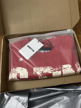 Product Review of Áo thun nam nữ form boxy GWYN OFFSHORE T-SHIRT Cotton Màu Đỏ Cổ Tròn Menswear from s**h 0