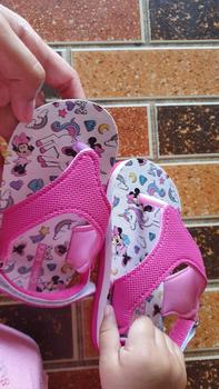 Product Review of COMICKIDS Sandal Anak Perempuan Sendal Jepit Anak Bayi Cewek Series Minnie Pink from g**⋆ 0