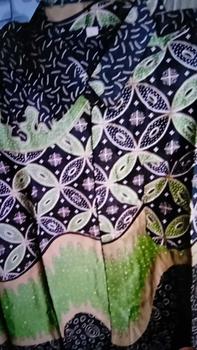 Product Review of KEMEJA BATIK PRIA LENGAN PANJANG EXCLUSIVE,ATASAN BATIK COWOK TERBARU, KEMEJA Katun PRIA Motif Baju Batik Mewah from N**h 1