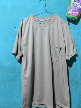 Product Review of (Paket isi 4 Pcs) Kaos Pocket Saku MBN Pria Wanita Fashion Army Cream Distro Hitam Katun from m**o 3