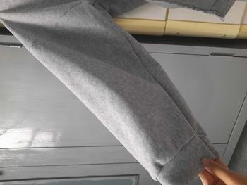 Product Review of Áo nỉ hoodie form rộng tay bồng phối vai Nữ Top Women in 2 mặt - Chữ Chảy from c**c 3