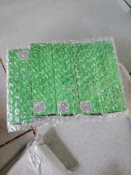 Product Review of Combo 5h Hoạt huyết dưỡng não. Giúp hỗ trợ giảm đau đầu, mất ngủ, tê bì chân tay.Giúp giảm các biểu hiện của thiểu năng tuần hoàn não. Hộp 5 vỉ, mỗi vỉ 20 viên bao đường. hoạt  huyết  dưỡng  não from M** X**n 1