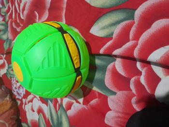 Product Review of MAINAN MAGIC BALL UFO mainan BOLA AJAIB Mainan bola injak mainan from M**q S**a 0
