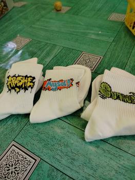 Product Review of Ins men and women couple sports white cotton socks sweat-absorbing stockings autumn and winter men's mid-tube socks Menswear Lingerie Human Bestie from J**n n**s i**. 0