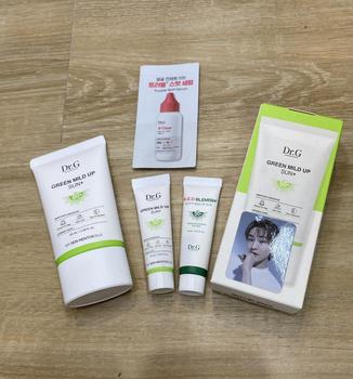 Product Review of (Quà tặng 1 Nước tẩy trang 30ml)Kem chống nắng thuần vật lý cho da nhạy cảm Dr.G Green Mild Up Sun+ SPF50+ PA++++ 50ml from C**🦀 1