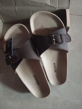 Product Review of sandal nevada wanita sendal slop wanita terbaru Kasual sandalpuyuhfladeo from w**e 0