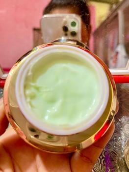 Product Review of Kem Melasma Almonds (peel da) hỗ trợ mờ sạm nám from L**💝 1
