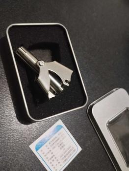 Product Review of Alat Cukur Bulu Hidung Manual Nose Trimmer Bahan Stainless Steel Box Sikat from K**u 2