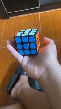 Product Review of Magnetic Rubiks Cube MeiLong 3M Black body 3x3 speedcube from J**r 0