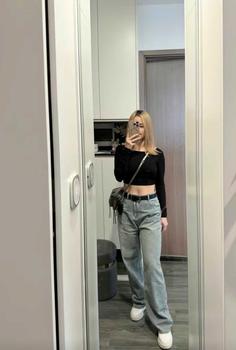 Product Review of Quần Jean Nữ Ống Suông Cạp Cao Dáng Dài, Quần Bò Nữ Ống Rộng Lưng Cao Chất Jean Demin from n**6 0