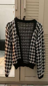 Product Review of Cardigan Houdstooth Autumn Semi Crop Outer Sweater from L**. 0