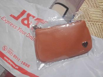 Product Review of Mumi Connie Heart Coin Purse Coin Holder from E**e F**8 0