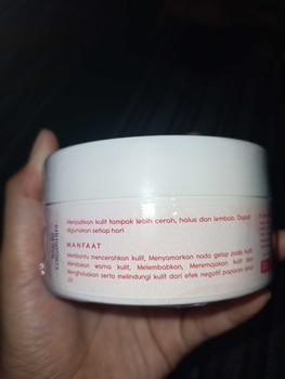 Product Review of (CPT PUTIH) Body Cream Lotion 10x Extra Whitening DNA SALMON Memutihkan Mencerahkan from t**l 1