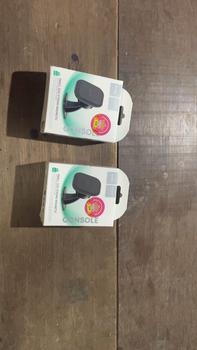 Product Review of Hoco แท่นวางมือถือ H30 สําหรับยึดพื้นราบ ที่ยึดโทรศัพท์ในรถ from n** n** 0