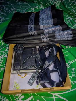 Product Review of Kado cowok ulang tahun graduation wedding termurah best seller from c**r 0