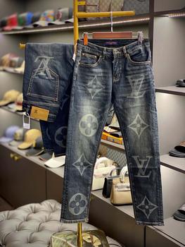 Product Review of Quần jeans nữ Ống suông Vải Qc phối thêu thỏ màu xanh nhạt basic (S-2XL) Q1339 dài 105cm Women from 🎀**🦦 1